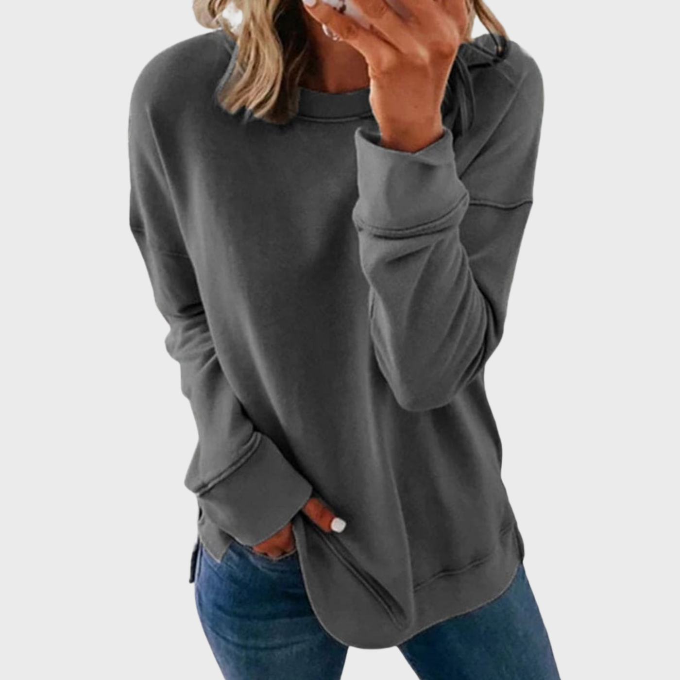 Elizabeth | Lightweight style with a solid color sweater