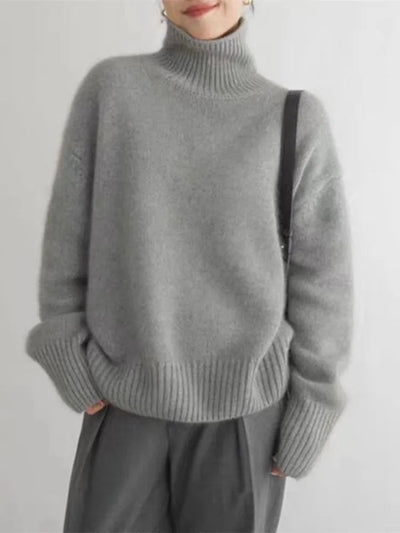 Lia | Luxe Turtleneck Sweater