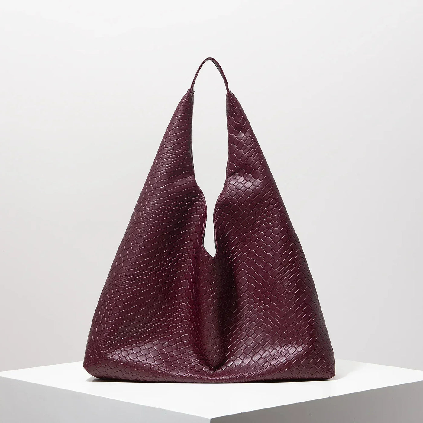 Betsy | Shoulder Bag with Woven Pattern