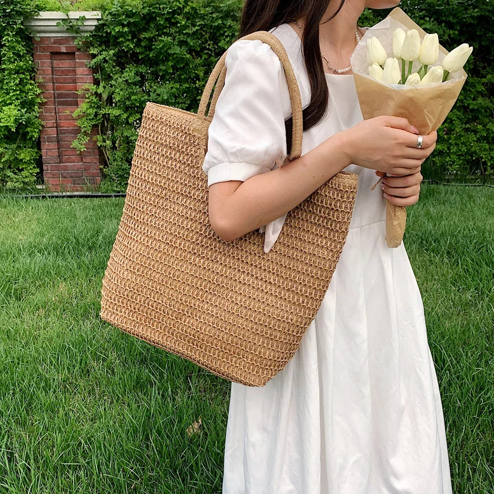 Gladys | Woven Straw Shopper
